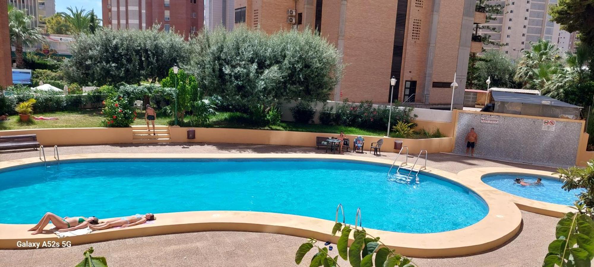 Best View - Welcome Penthouse Apartamentos Karola Benidorm Bagian luar foto